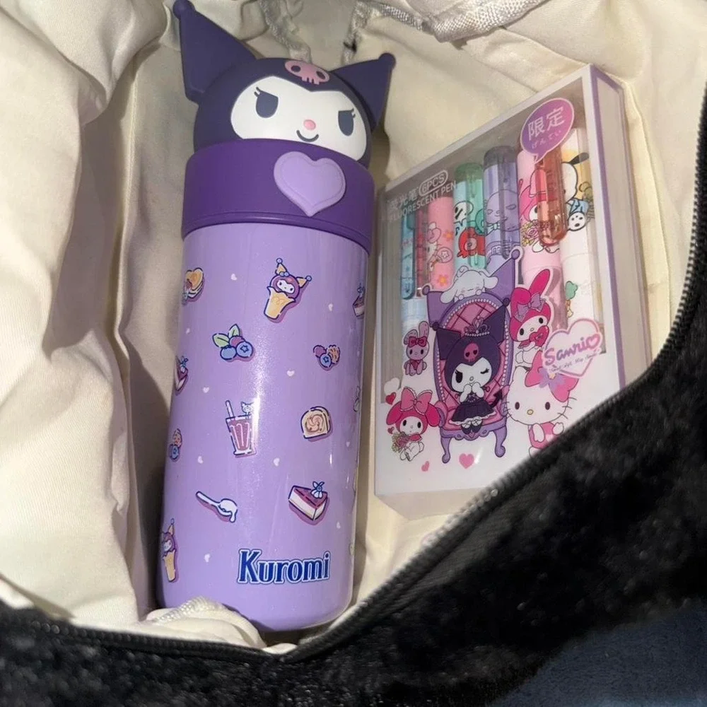 Kuromi‎ Sanrio water bottle and pen set